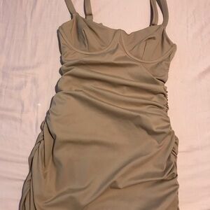 Skims size XXS One piece beige swimsuit New with tag   Swimwear